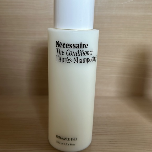 Nécessaire Shampoo and Conditioner Set - Picture 7 of 10